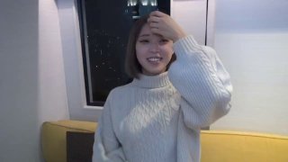 业余情侣自制视频,棕发女郎口交